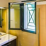 Holiday home 3 Bedroom Gorgeous In Giens Hyeres