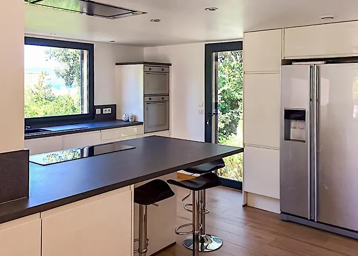 Casa vacanze 3 Bedroom Gorgeous In Giens